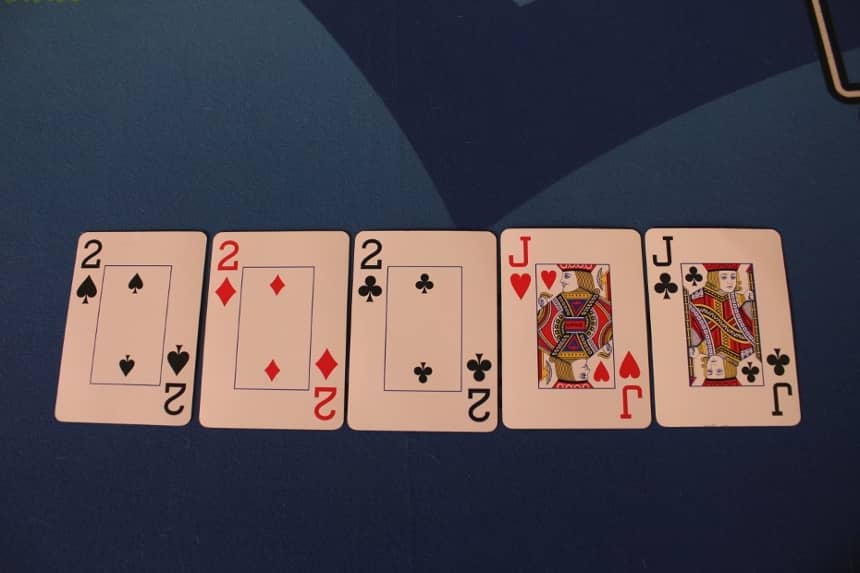 Pai Gow Poker full house example