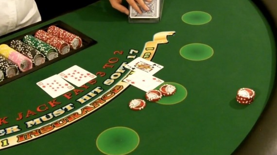 How to Play Blackjack: Dealer’s Turn, Blackjack & Insurance