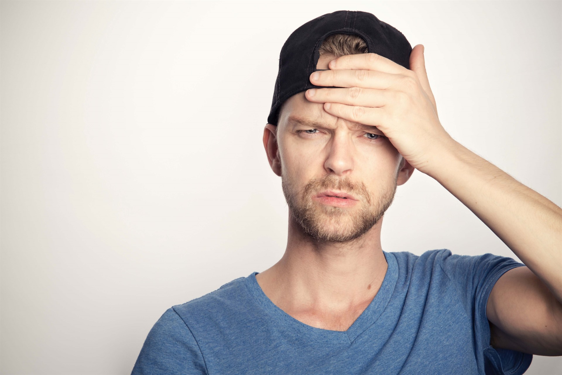 5 Horribly Worded Poker Rules that Confuse Everyone
